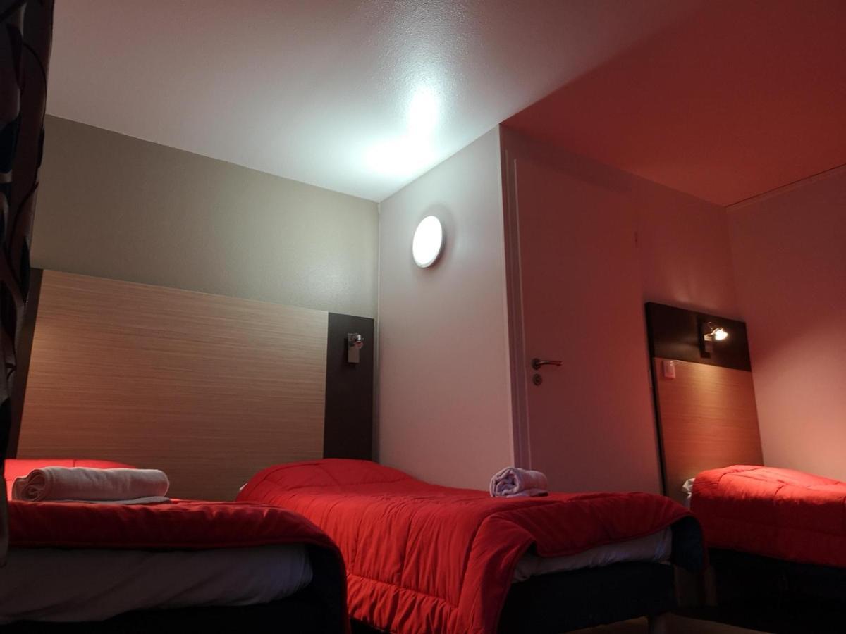 Kyriad Direct Claye-Souilly-Roissy Cdg Exterior foto